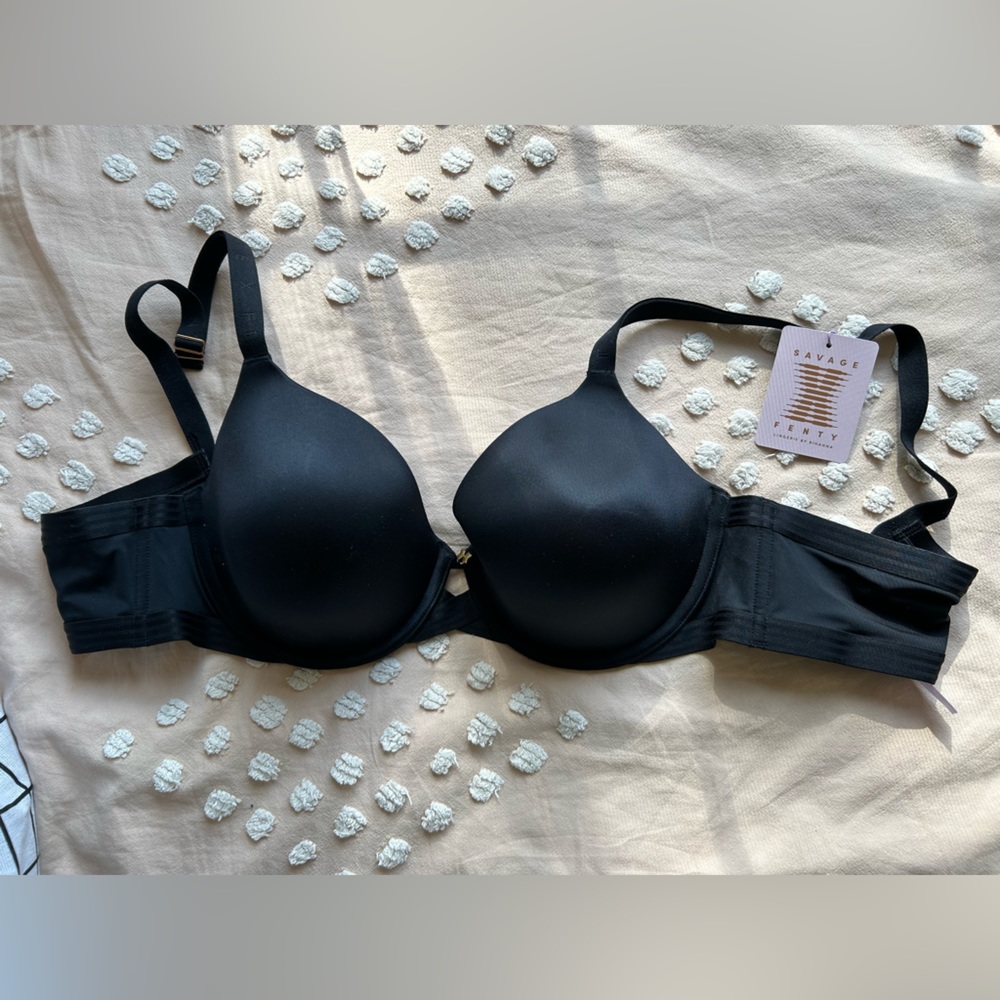 NWT Savage X Fenty Core Microfiber T-Shirt Bra